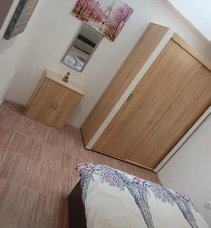 с две спални. Varna